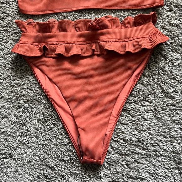 New Beach Riot Madeline Top + Ivy Bikini Bottom in Rust - Picture 4 of 8